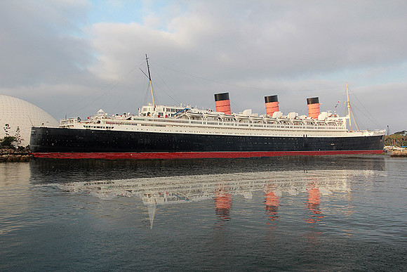 QE2