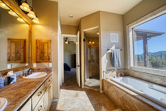 bathroom2