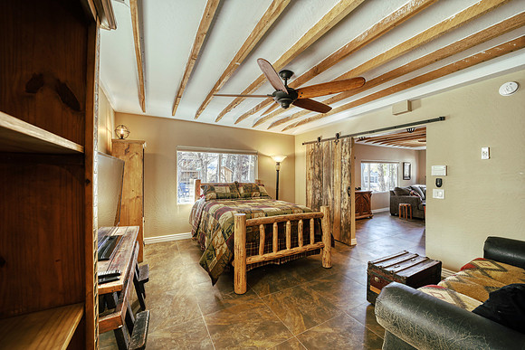 bedroom2