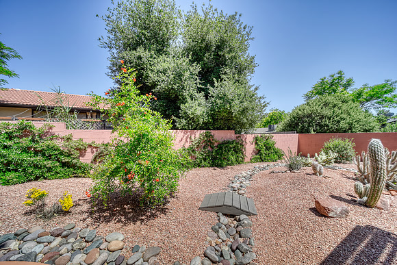Side yard